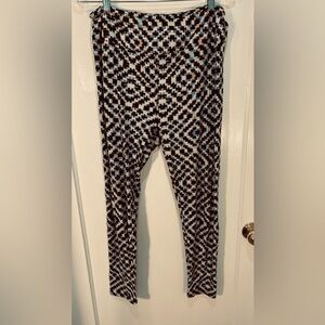 LuLaRoe Women’s Tall & Curvy Black/Blue And White Geometric Pattern Leggings